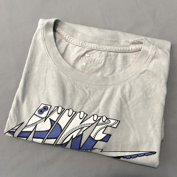 NIKE T-Shirt